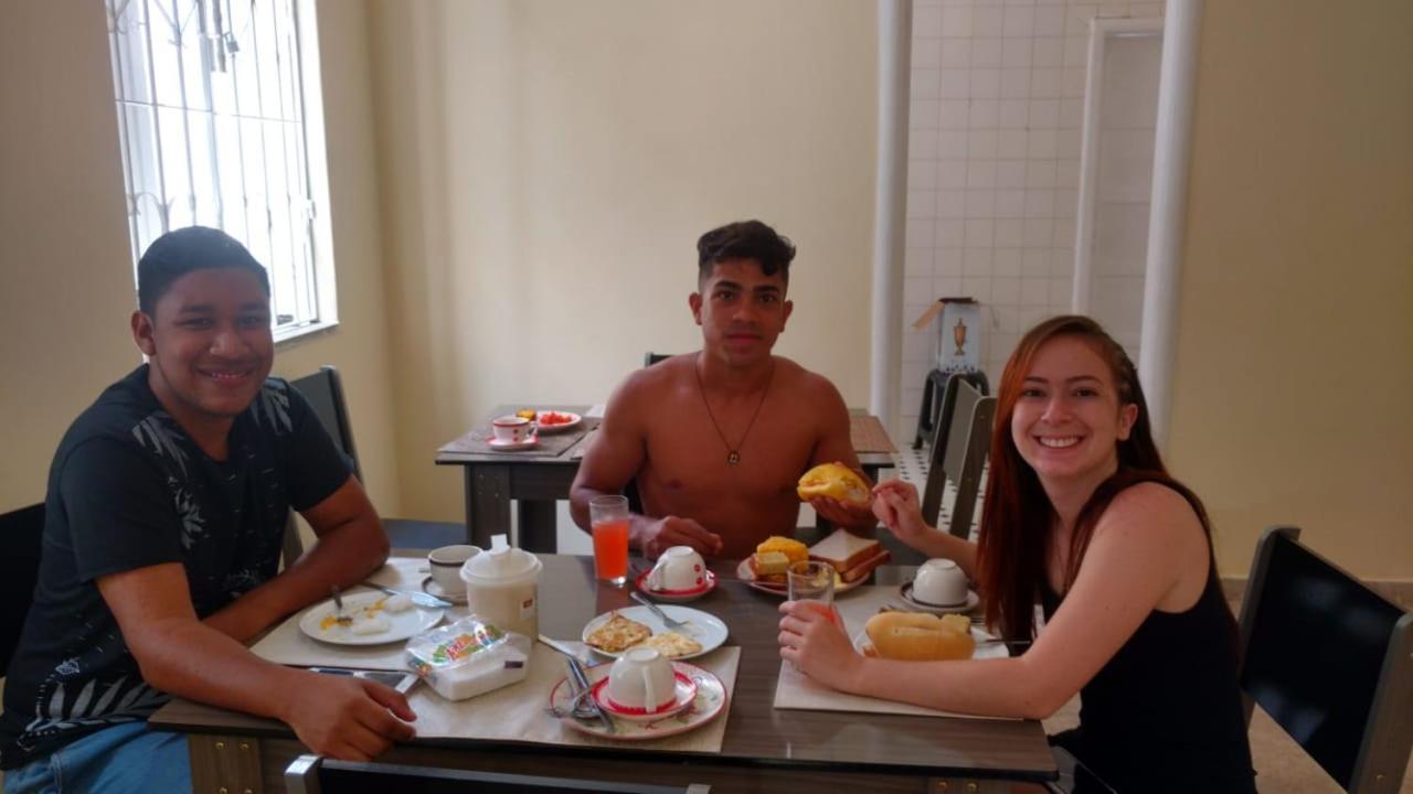 Hostel Sol Da Barra Salvador Buitenkant foto